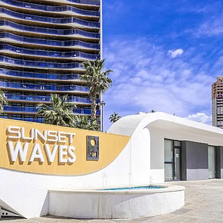 Sunset Waves I By Terreta Apartament